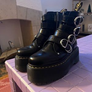 Dr.Martens Jadon Max Hdw 4 Strap Boot Black Size 6